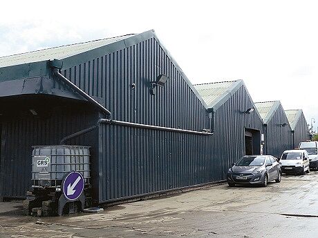 Dažai metaliniams fasadams Metal Cladding Topcoat, 10 l - Image 3